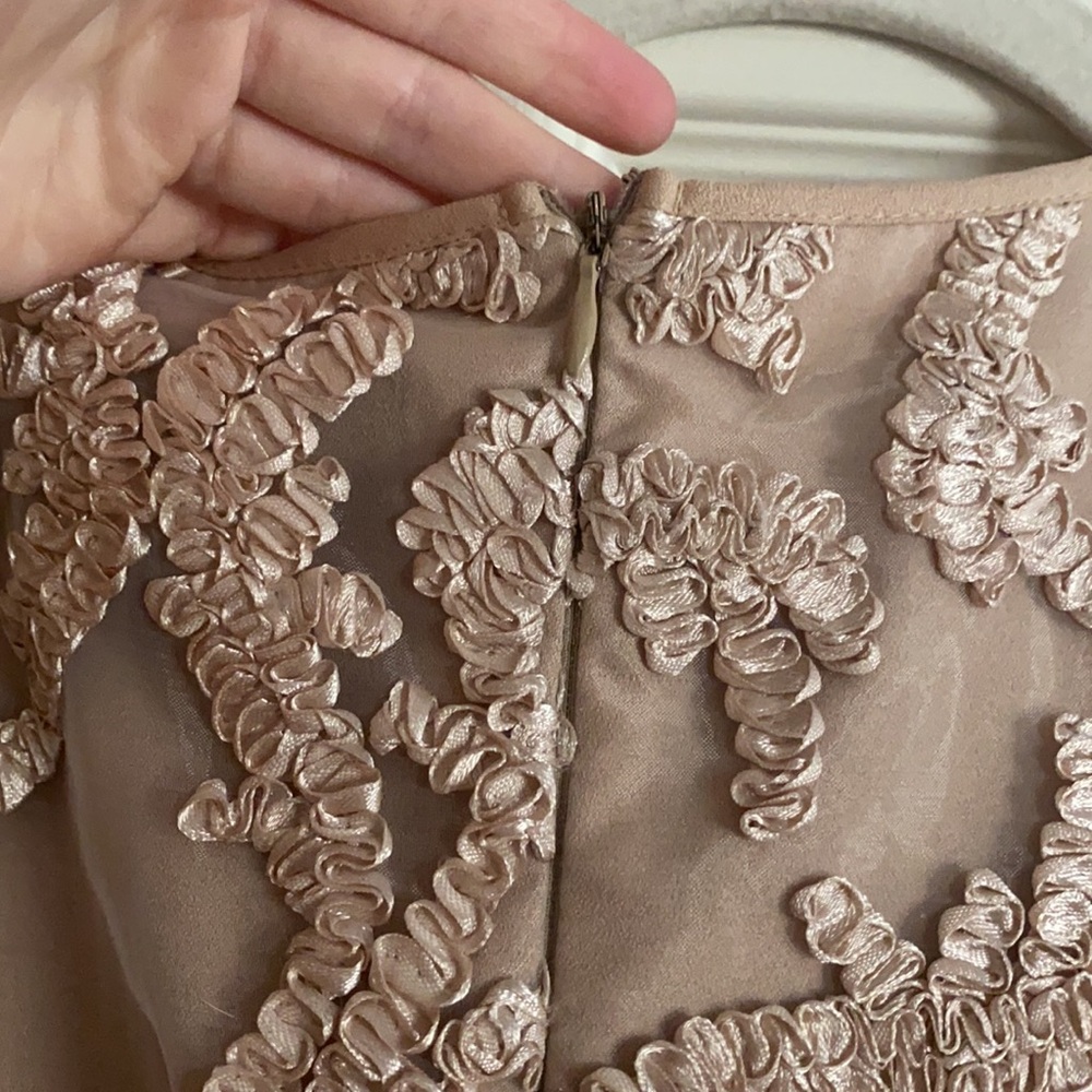 Dainty Jewells - Picture 3 of 3